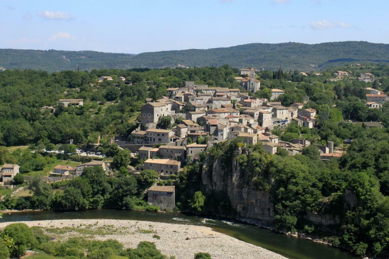 Mas Des Falaises Saint Alban Auriolles 외부 사진
